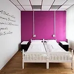 Hostel Tresor *
