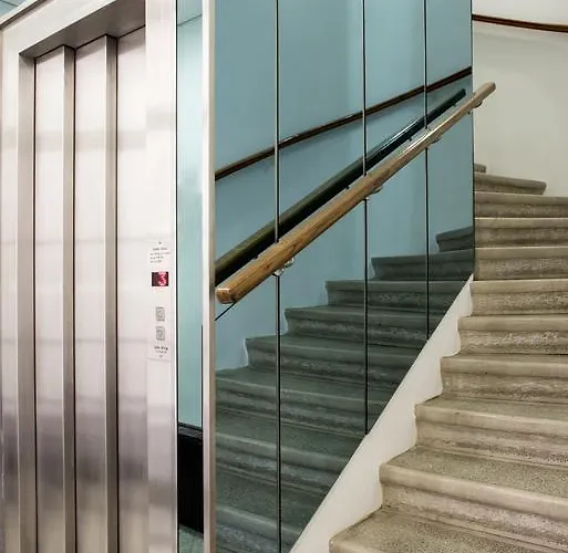 Tresor Хостел *